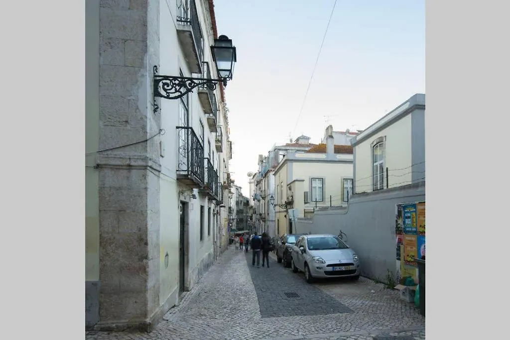 Lisbon Apartment Bairro Alto 6 0*,  Portekiz